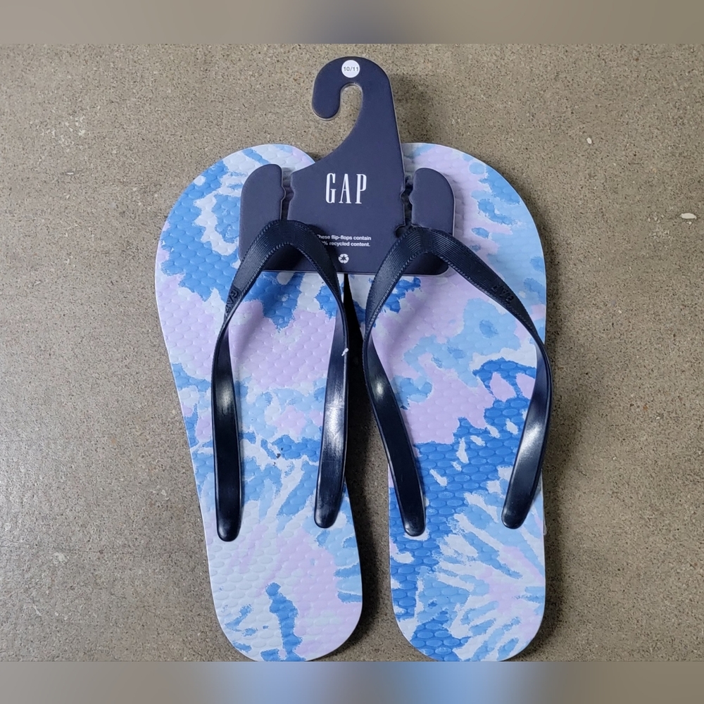 NWT NEW GAP  Men  Flip-Flops